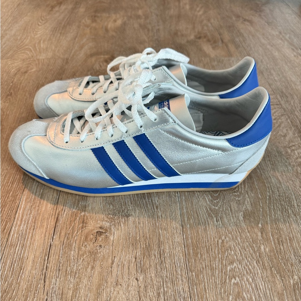 Adidas OG Country Sneakers